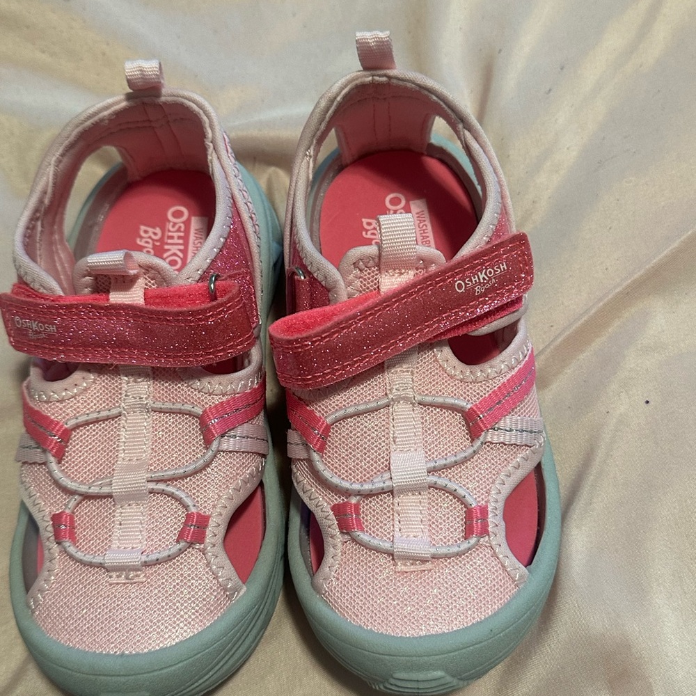 Oshkosh shoes